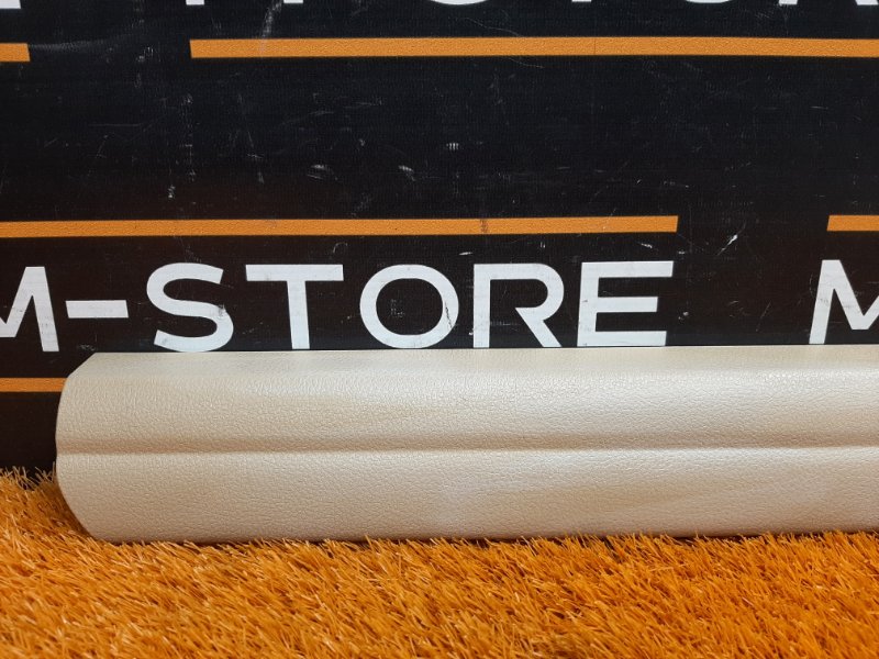 Накладка на порог салона, 350 рублей, Красноярск