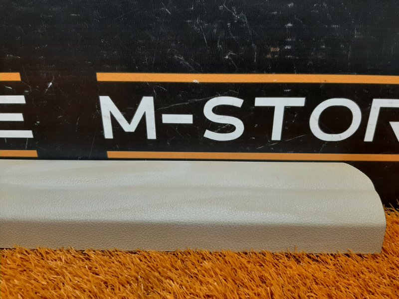 Накладка на порог салона, 350 рублей, Красноярск