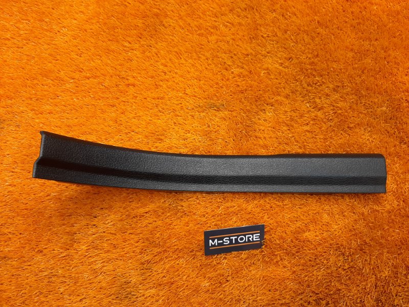 Накладка на порог салона, 350 рублей, Красноярск