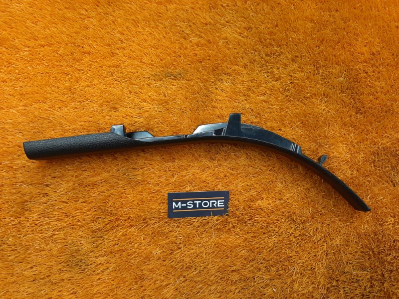 Накладка на порог салона, 350 рублей, Красноярск