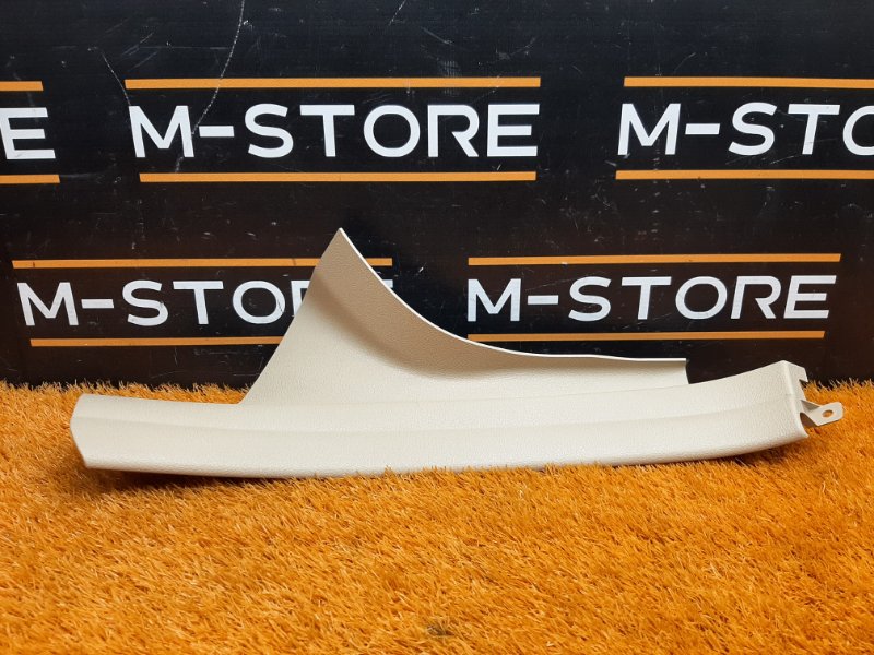 Накладка на порог салона, 350 рублей, Красноярск