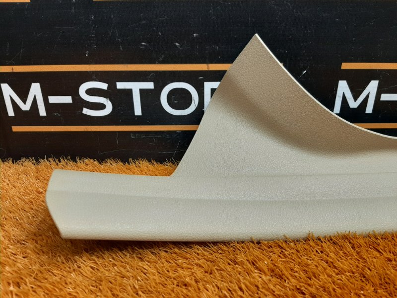 Накладка на порог салона, 350 рублей, Красноярск