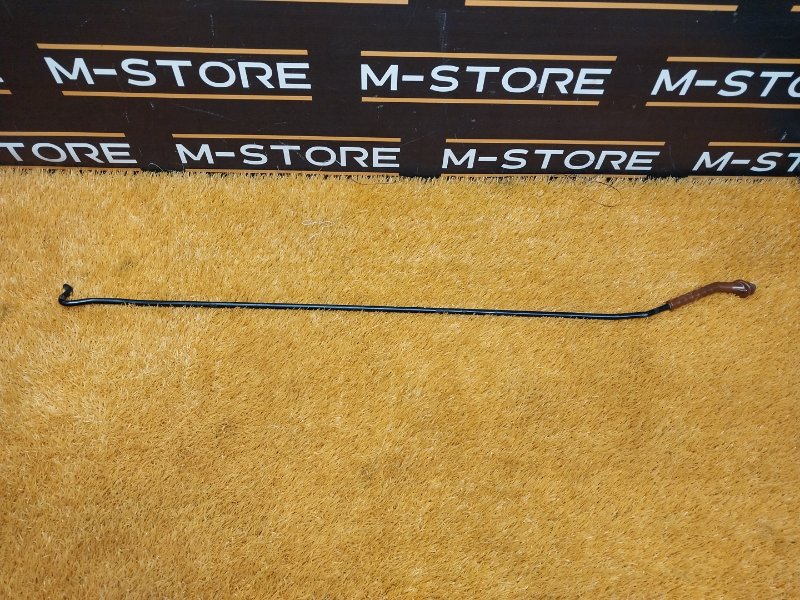 держатель капота, 300 рублей, Красноярск