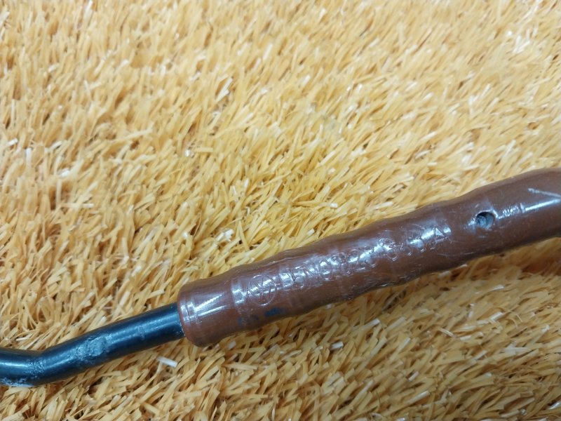 держатель капота, 300 рублей, Красноярск