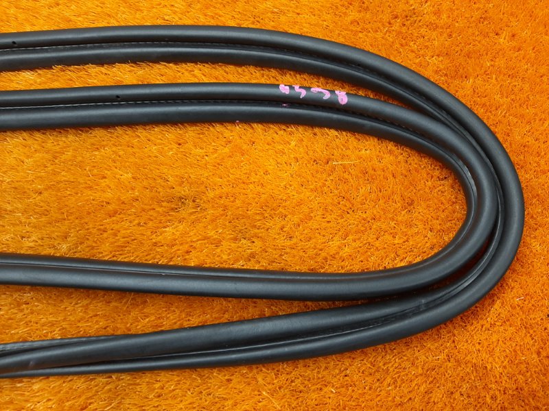 Уплотнитель багажника, 1520 рублей, Красноярск