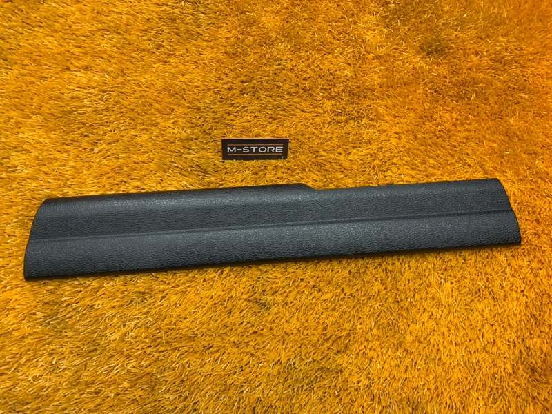 Накладка на порог салона, 350 рублей, Красноярск