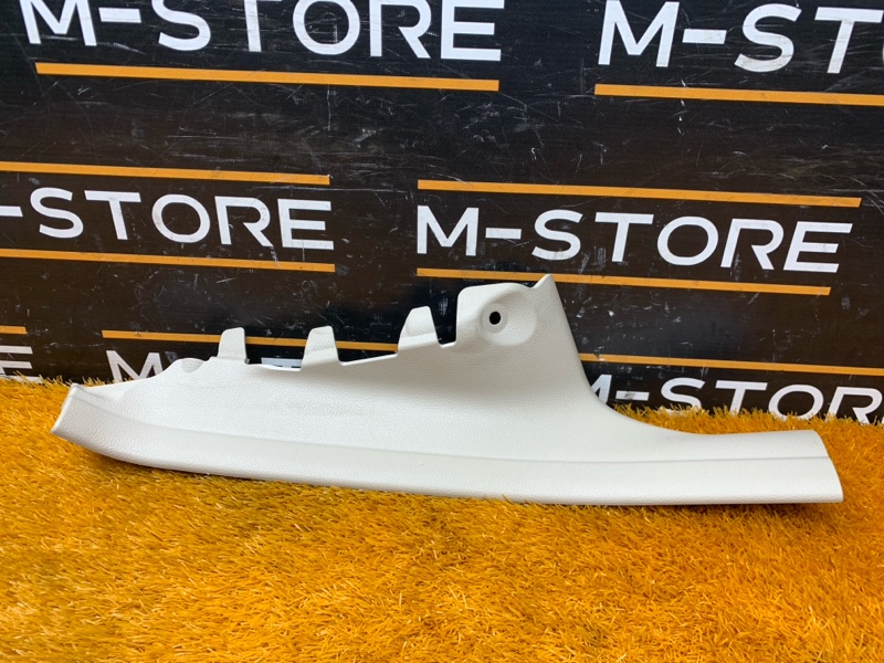 Накладка на порог салона, 670 рублей, Красноярск