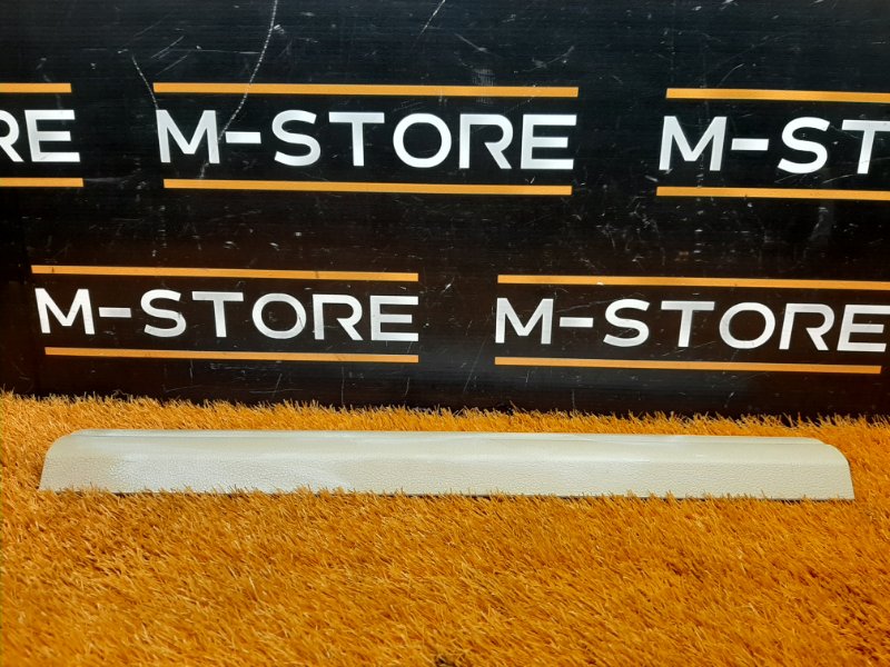 Накладка на порог салона, 350 рублей, Красноярск