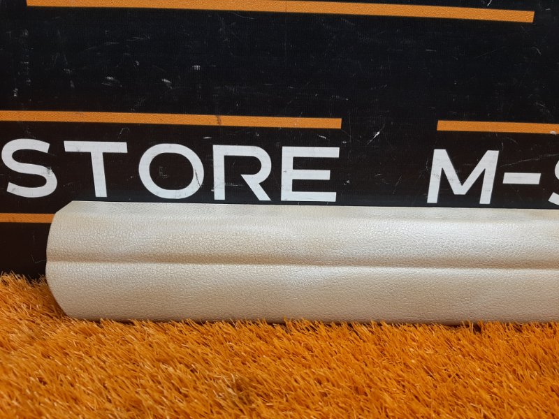 Накладка на порог салона, 350 рублей, Красноярск