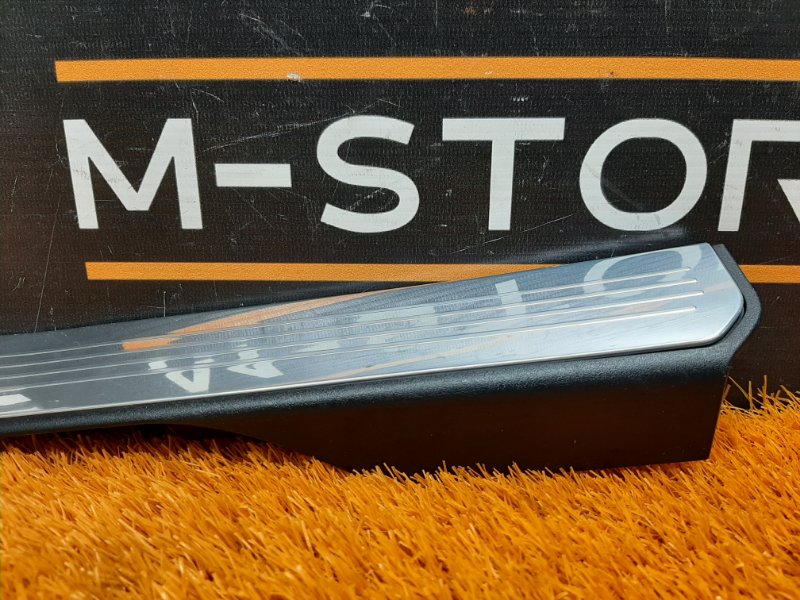 Накладка на порог салона, 350 рублей, Красноярск