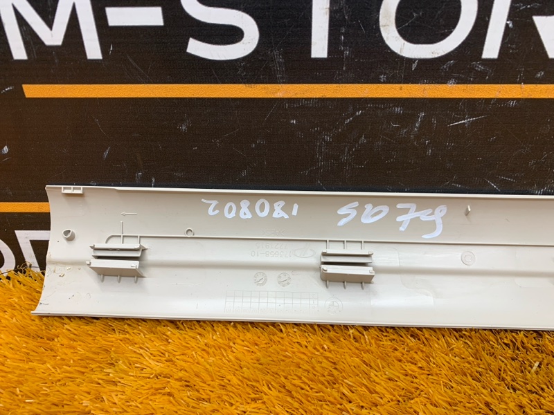 Накладка на порог салона, 480 рублей, Красноярск