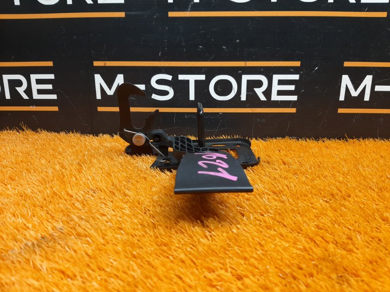 замок капота, 500 рублей, Красноярск