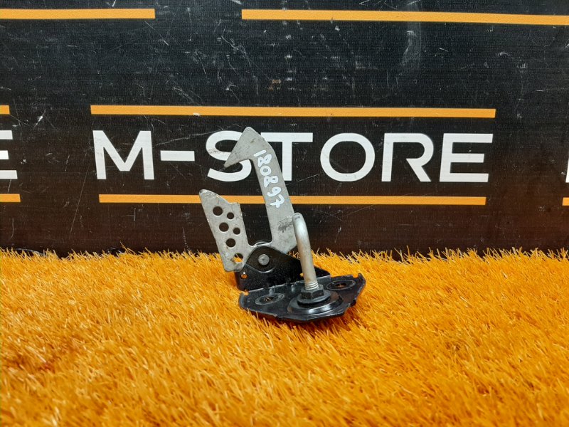 замок капота, 500 рублей, Красноярск