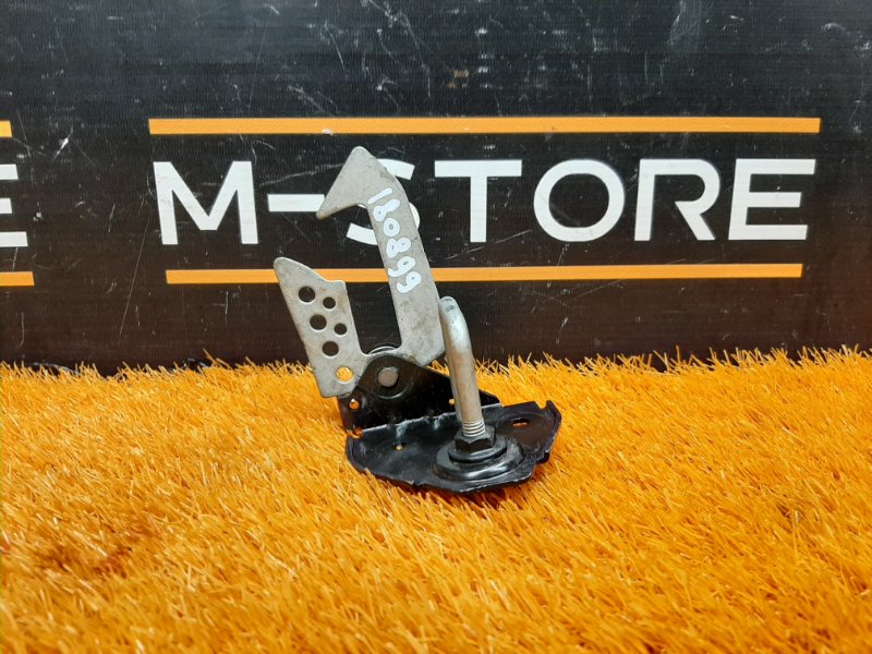 замок капота, 500 рублей, Красноярск