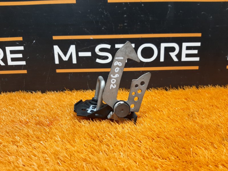 замок капота, 500 рублей, Красноярск