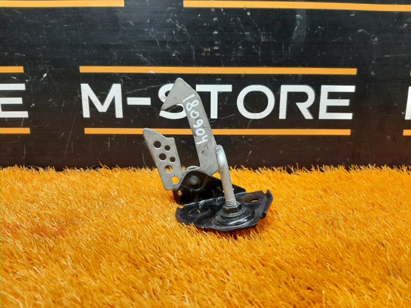 замок капота, 500 рублей, Красноярск