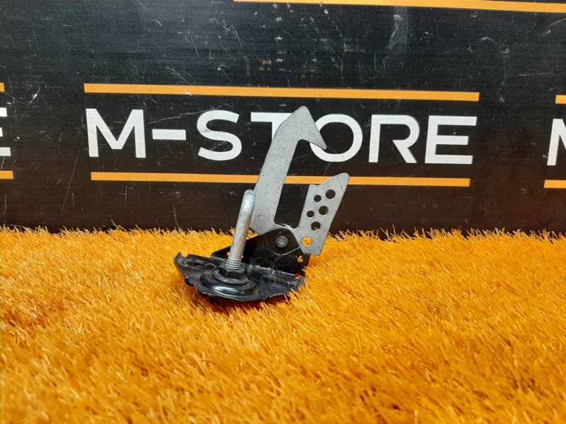 замок капота, 500 рублей, Красноярск