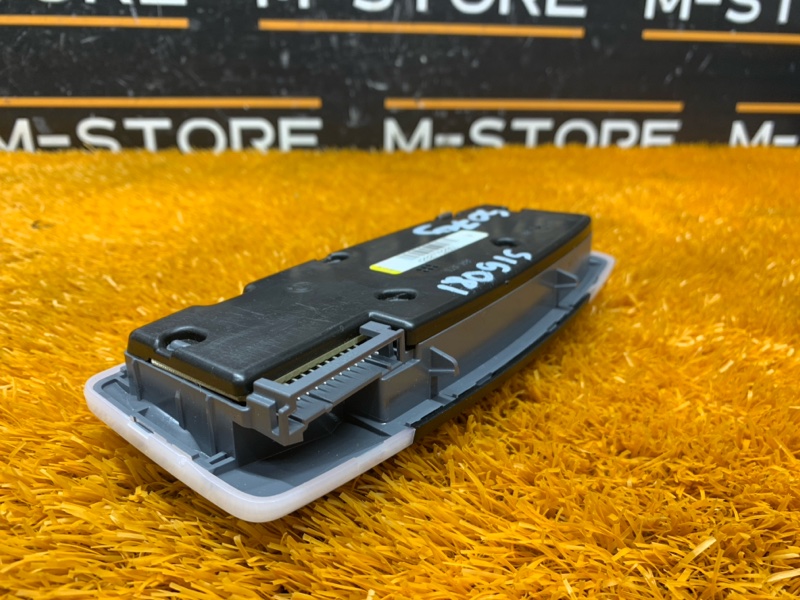 плафон освещения, 1000 рублей, Красноярск