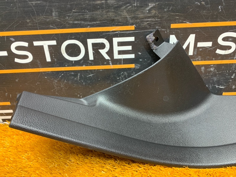 Накладка на порог салона, 350 рублей, Красноярск