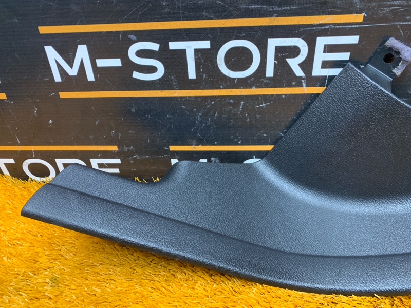 Накладка на порог салона, 350 рублей, Красноярск