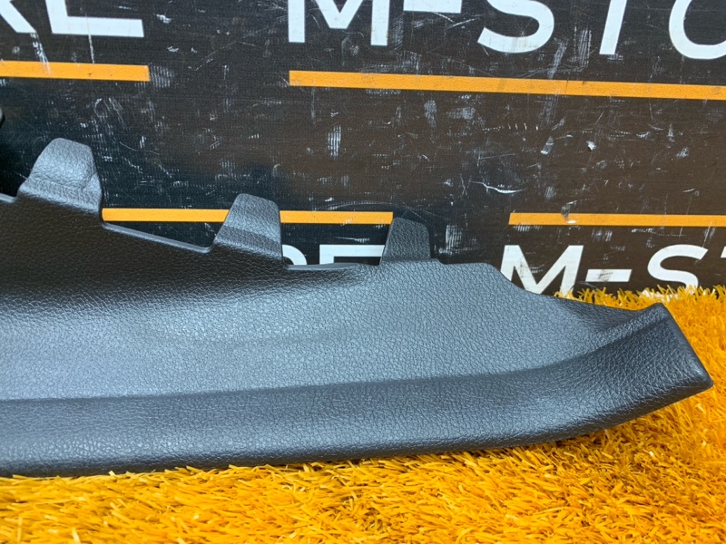 Накладка на порог салона, 540 рублей, Красноярск