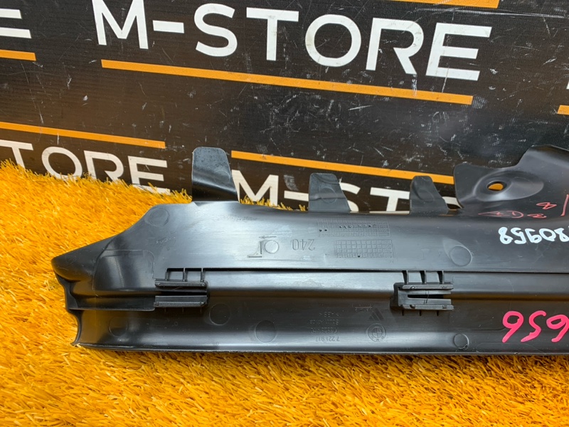 Накладка на порог салона, 540 рублей, Красноярск