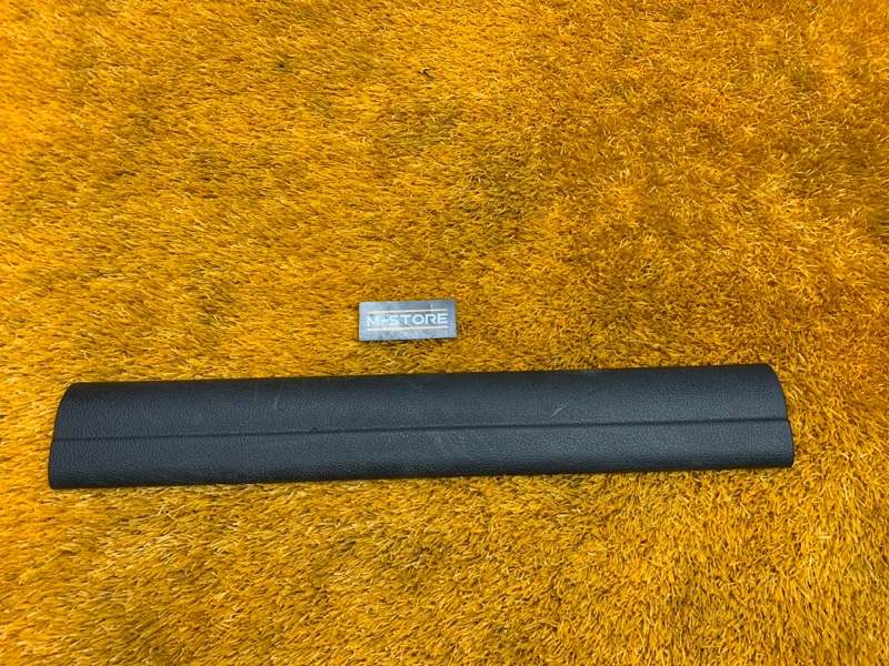 Накладка на порог салона, 480 рублей, Красноярск