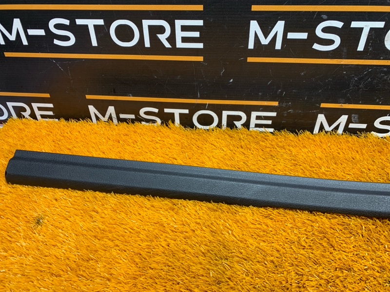 Накладка на порог салона, 200 рублей, Красноярск