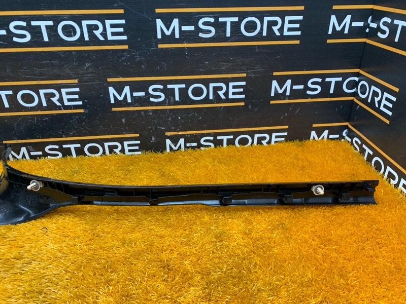 Накладка на порог салона, 200 рублей, Красноярск