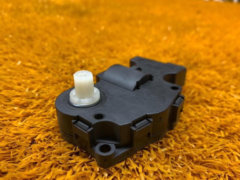 привод заслонки отопителя, 100 рублей, Красноярск