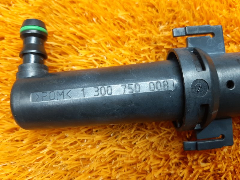 Форсунка омывателя фары, 500 рублей, Красноярск