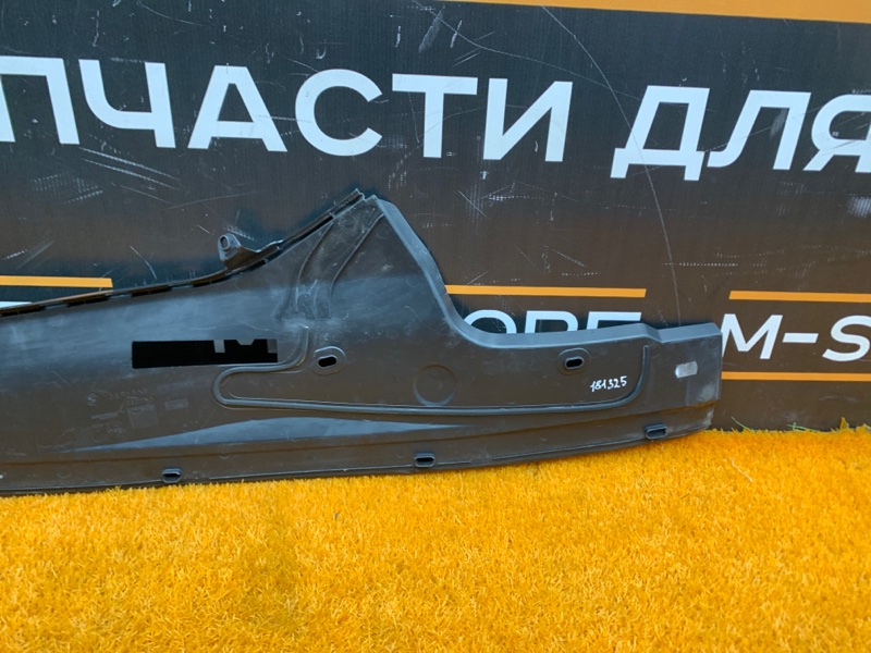 Накладка замка капота, 1290 рублей, Красноярск