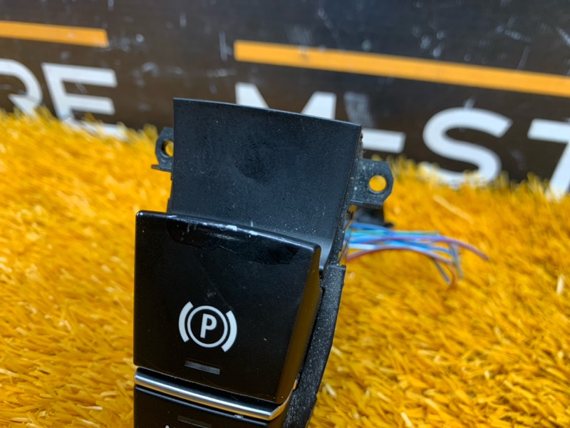 Кнопка стояночного тормоза, 300 рублей, Красноярск