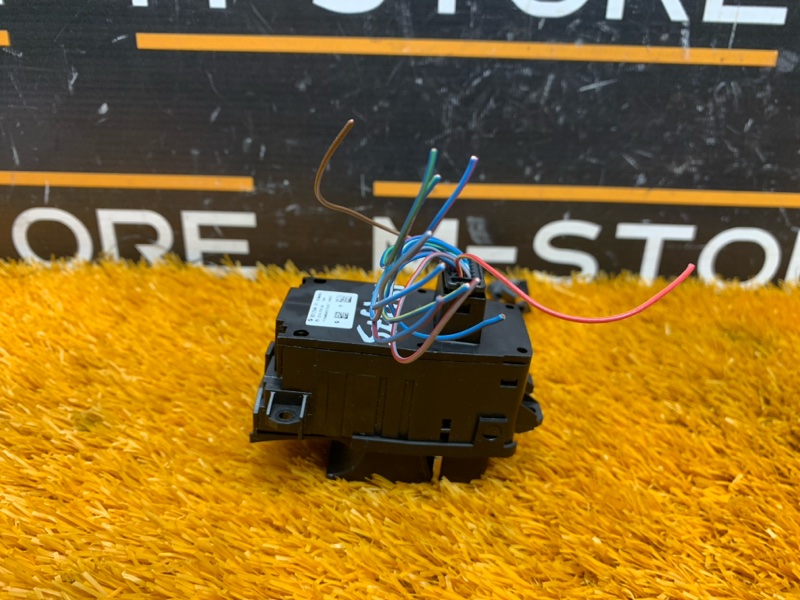 Кнопка стояночного тормоза, 300 рублей, Красноярск