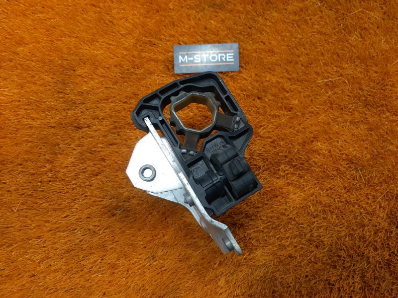 Кронштейн радиатора, 810 рублей, Красноярск