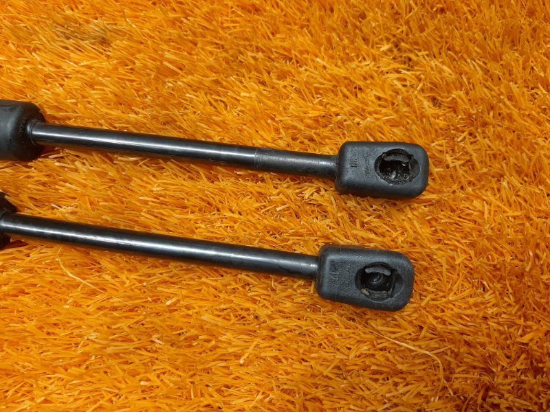 амортизатор капота, 900 рублей, Красноярск