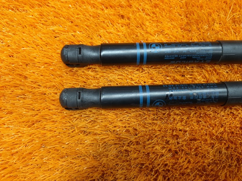 амортизатор капота, 900 рублей, Красноярск