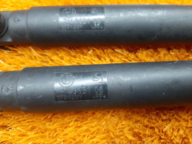 амортизатор багажника, 700 рублей, Красноярск