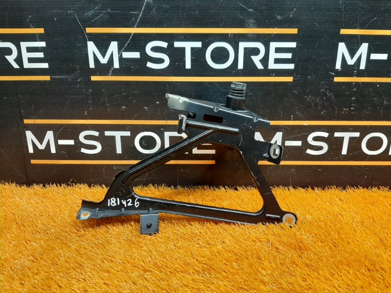 крепление крыла, 670 рублей, Красноярск