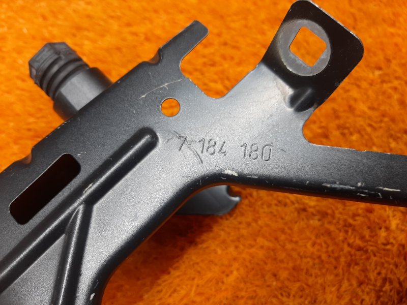 крепление крыла, 670 рублей, Красноярск