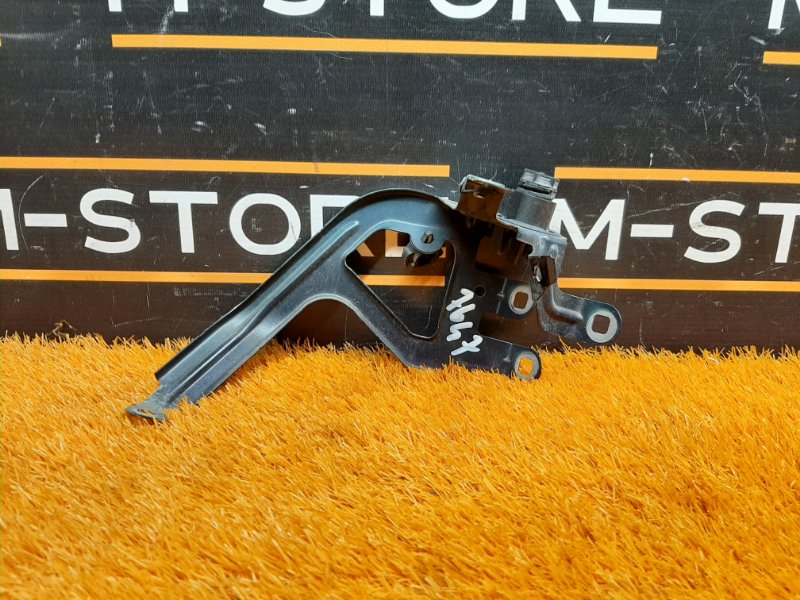 крепление крыла, 980 рублей, Красноярск