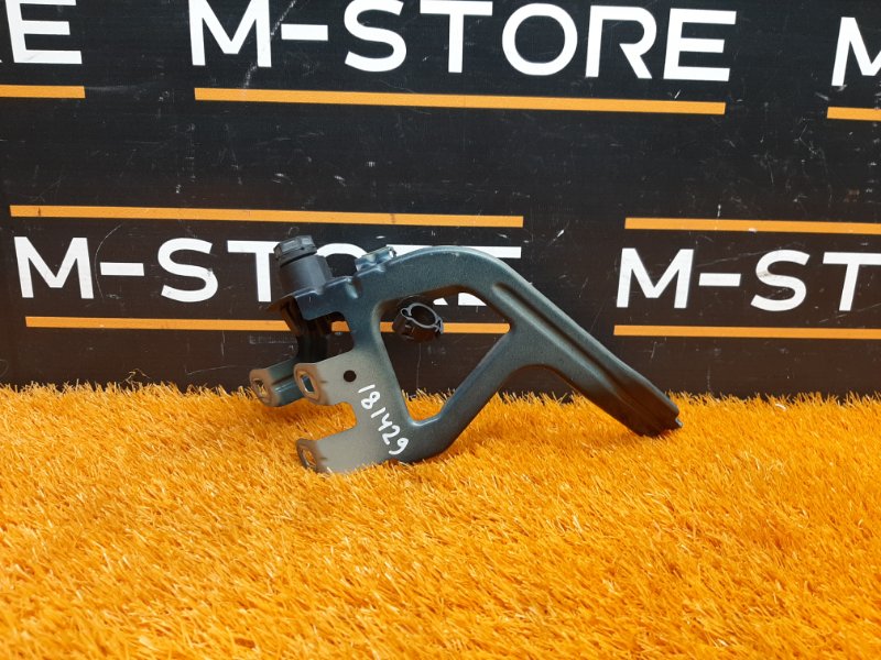 крепление крыла, 980 рублей, Красноярск