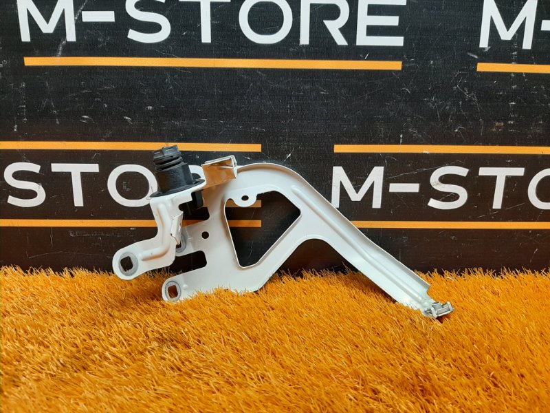 крепление крыла, 980 рублей, Красноярск