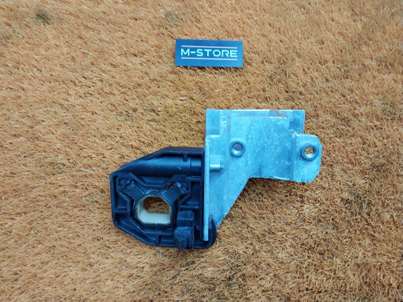 Кронштейн радиатора, 480 рублей, Красноярск