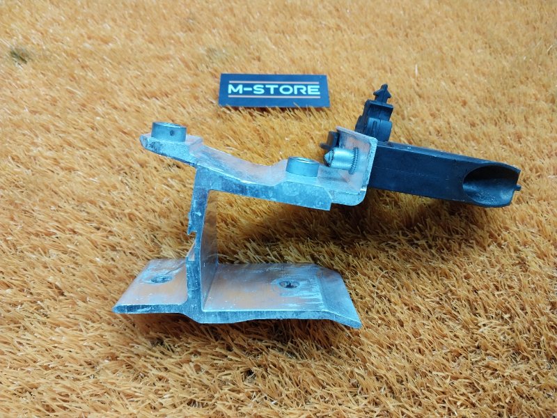 Кронштейн радиатора, 480 рублей, Красноярск