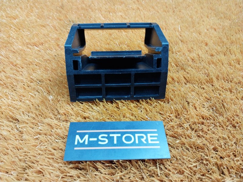 Кронштейн радиатора, 300 рублей, Красноярск