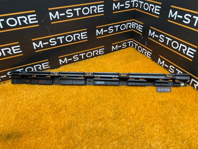 кронштейн порога, 500 рублей, Красноярск