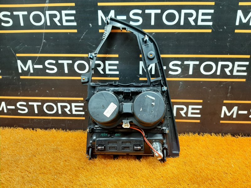 Накладка центральной консоли, 2000 рублей, Красноярск