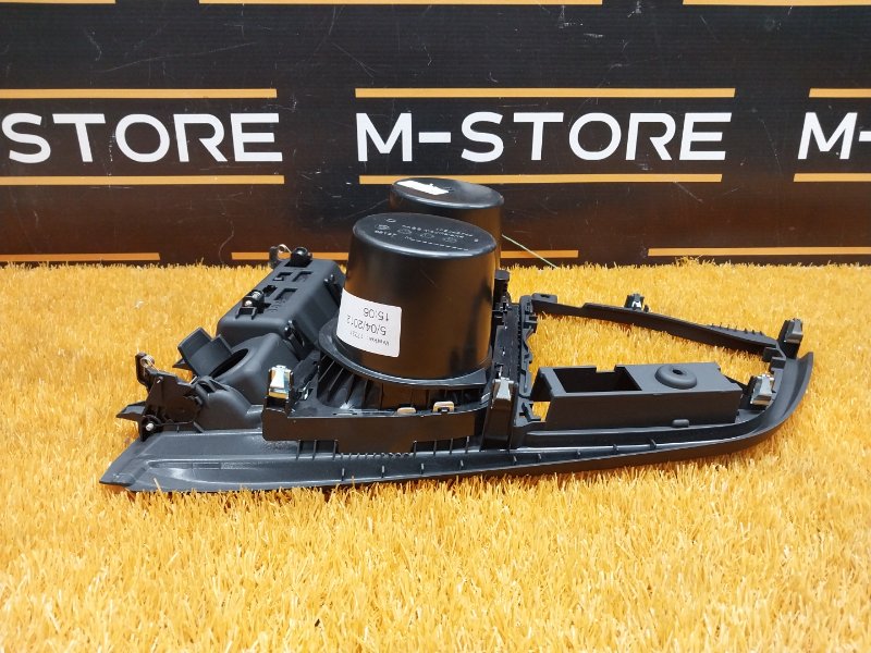 Накладка центральной консоли, 2000 рублей, Красноярск