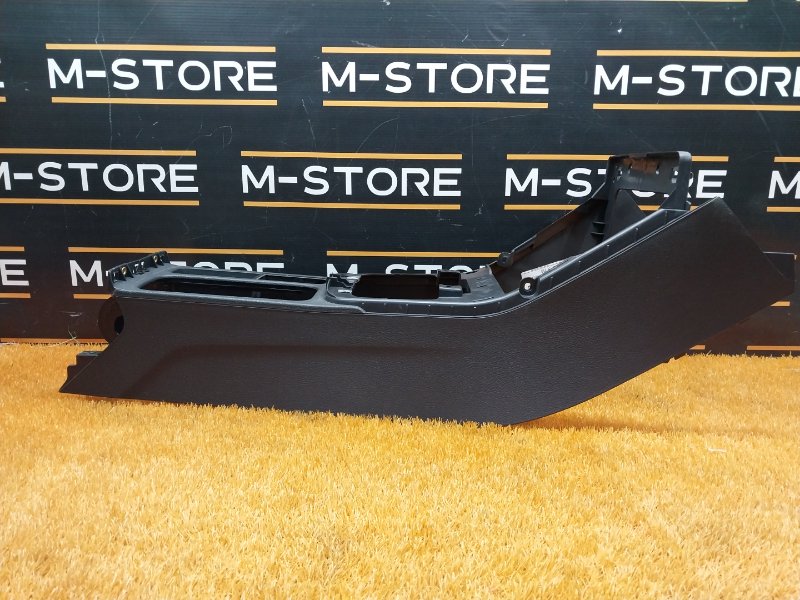 Консоль между сидений, 480 рублей, Красноярск